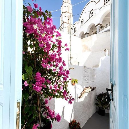 Santorinian Lava House Villa Pyrgos Kallistis Exterior foto