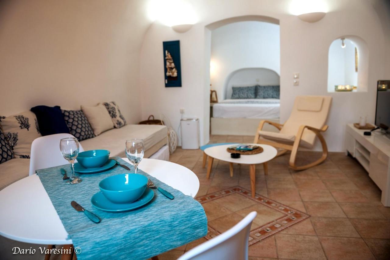 Santorinian Lava House Villa Pyrgos Kallistis Exterior foto